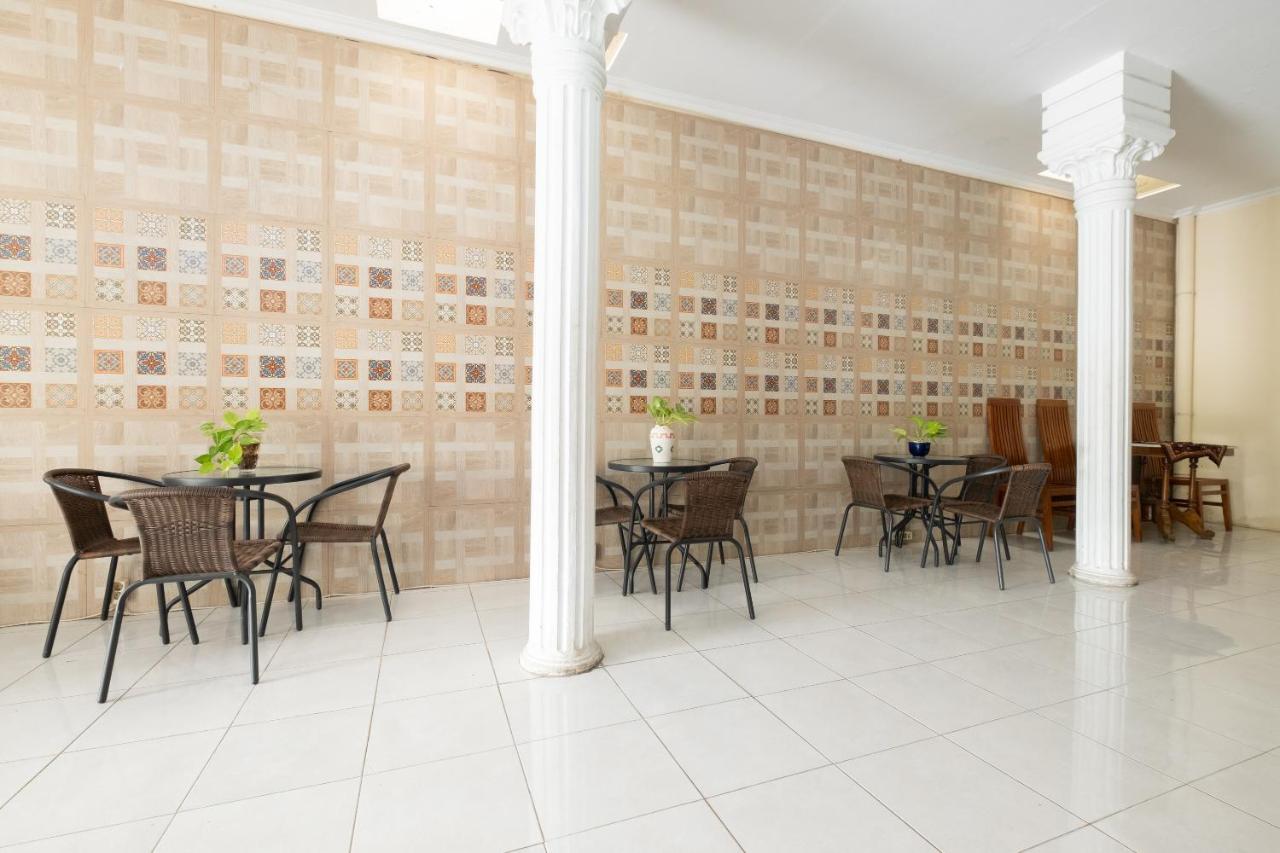 Spot On 2419 Rumah Nugraha Hotel Syariah Jogyakarta Zewnętrze zdjęcie