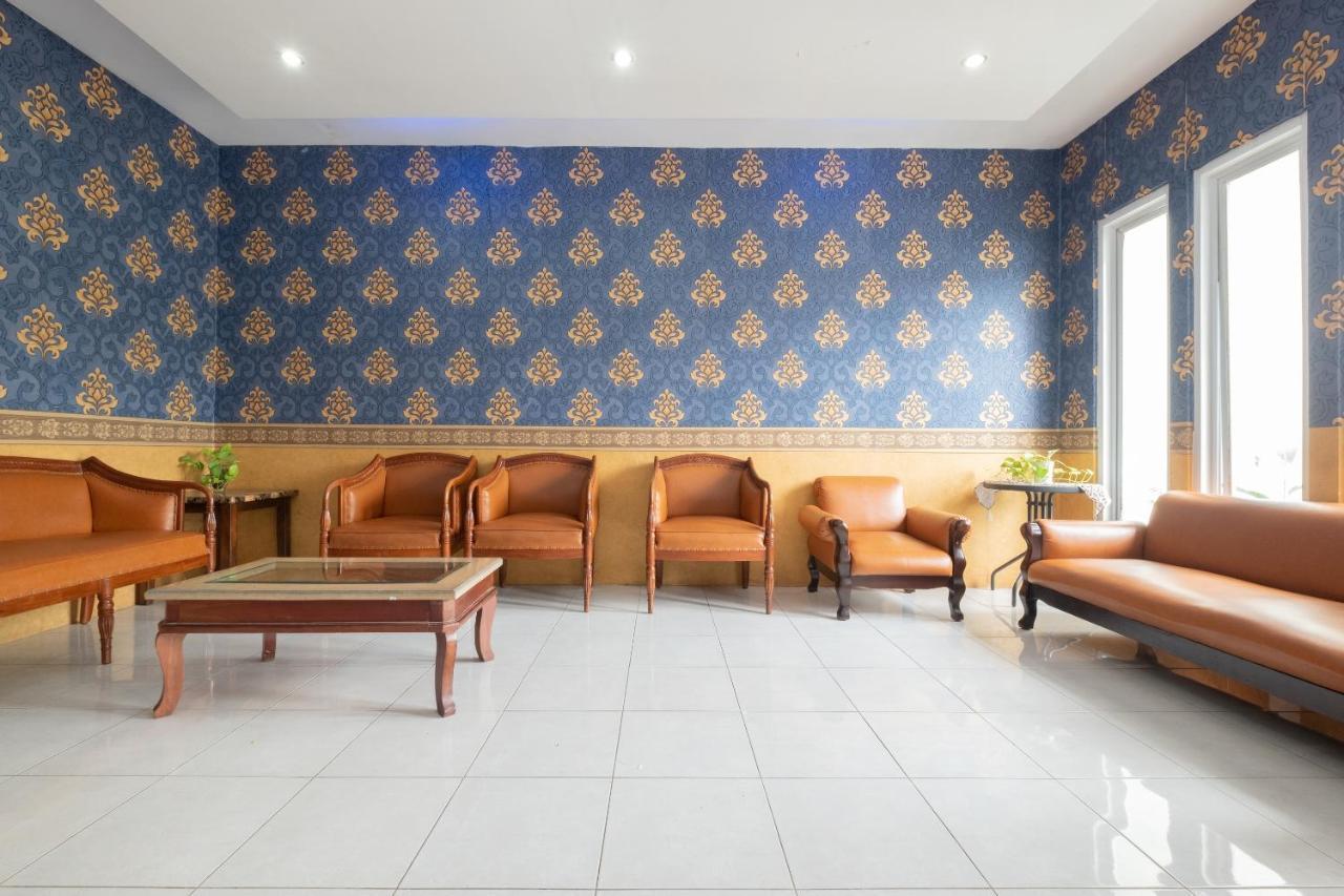 Spot On 2419 Rumah Nugraha Hotel Syariah Jogyakarta Zewnętrze zdjęcie