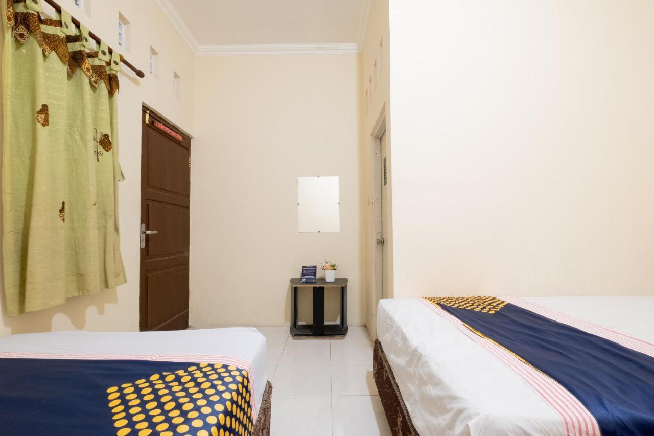 Spot On 2419 Rumah Nugraha Hotel Syariah Jogyakarta Zewnętrze zdjęcie