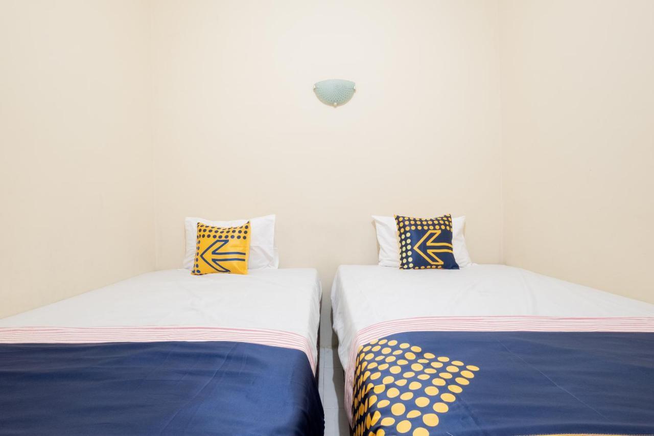 Spot On 2419 Rumah Nugraha Hotel Syariah Jogyakarta Zewnętrze zdjęcie